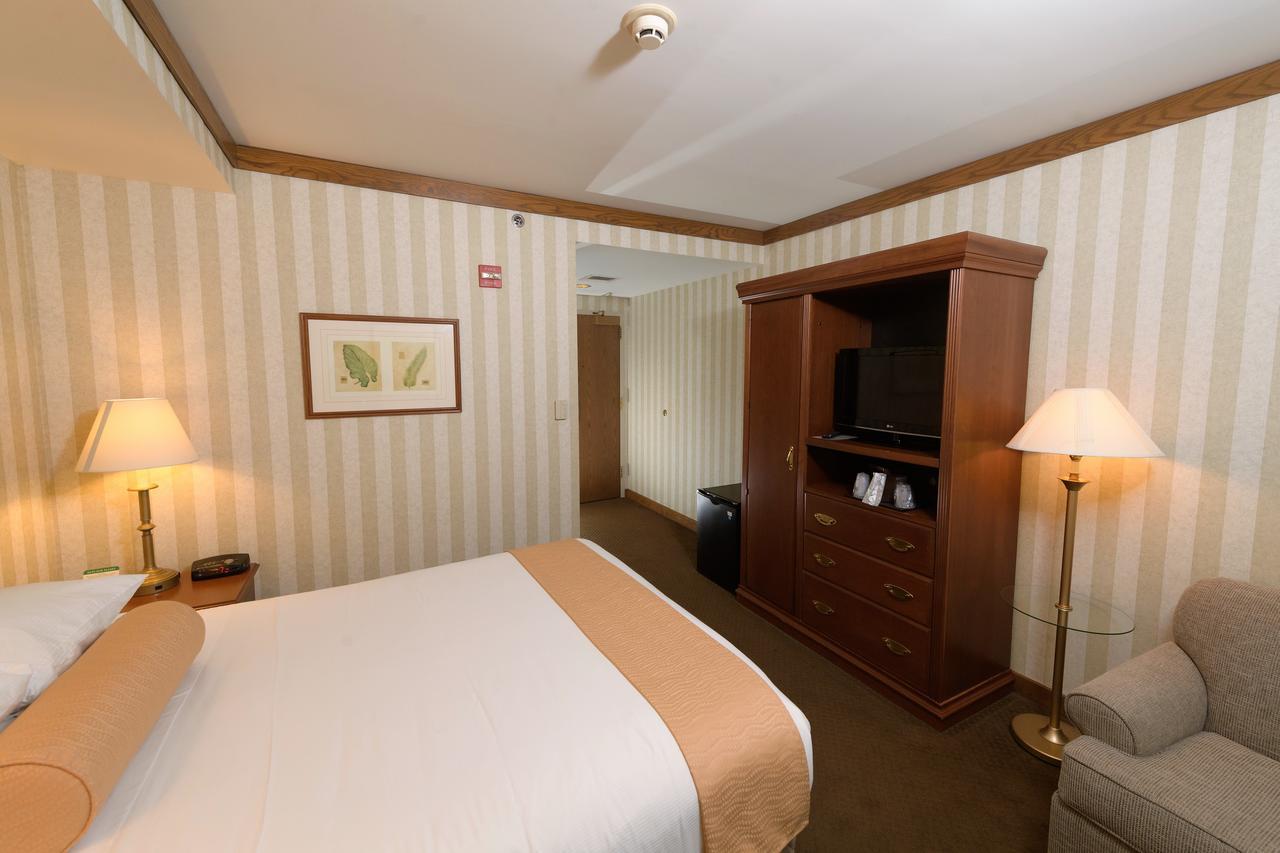 Union Club Hotel Purdue Западен Лафайет Екстериор снимка